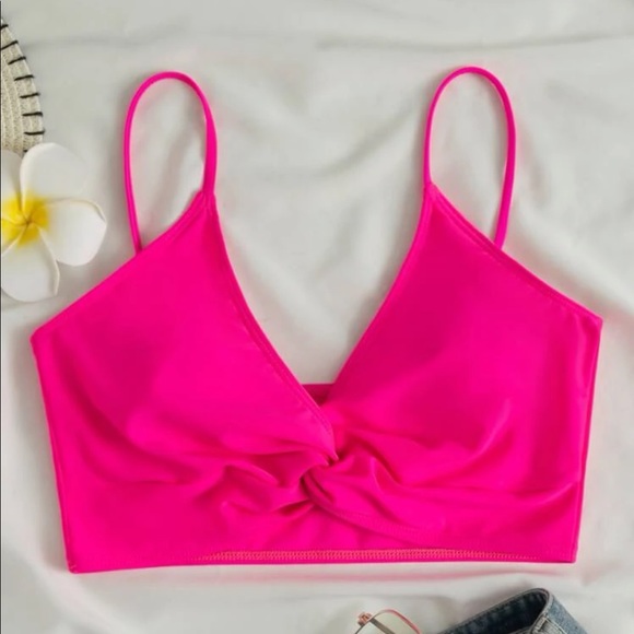 Hot pink bikini top - Picture 2 of 8